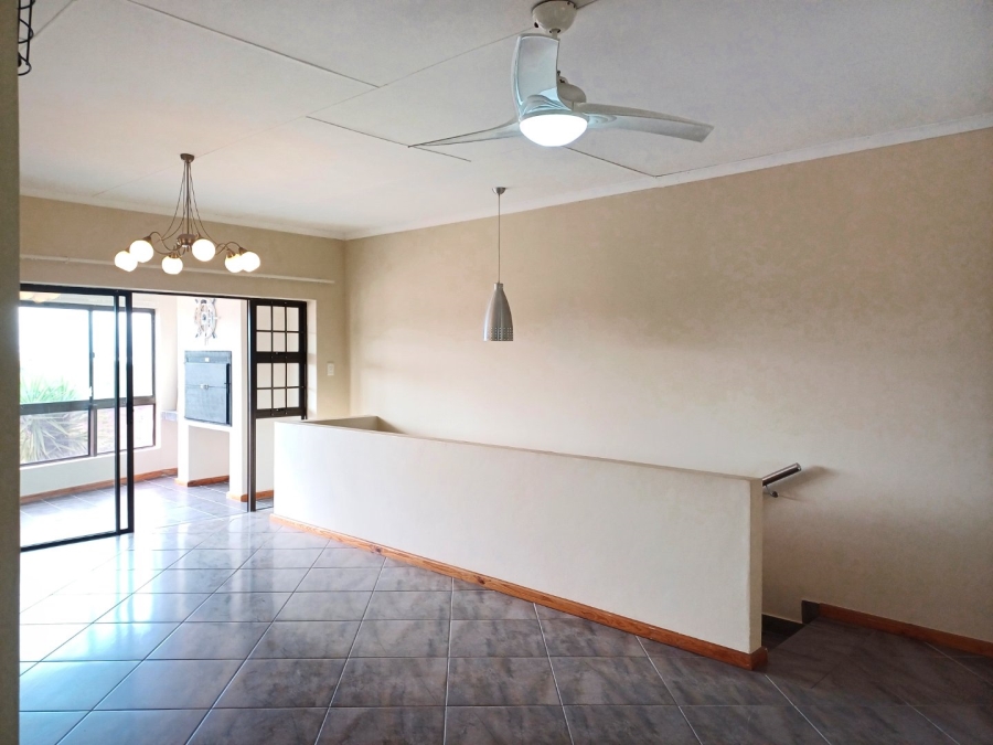 3 Bedroom Property for Sale in Seemeeu Park Western Cape